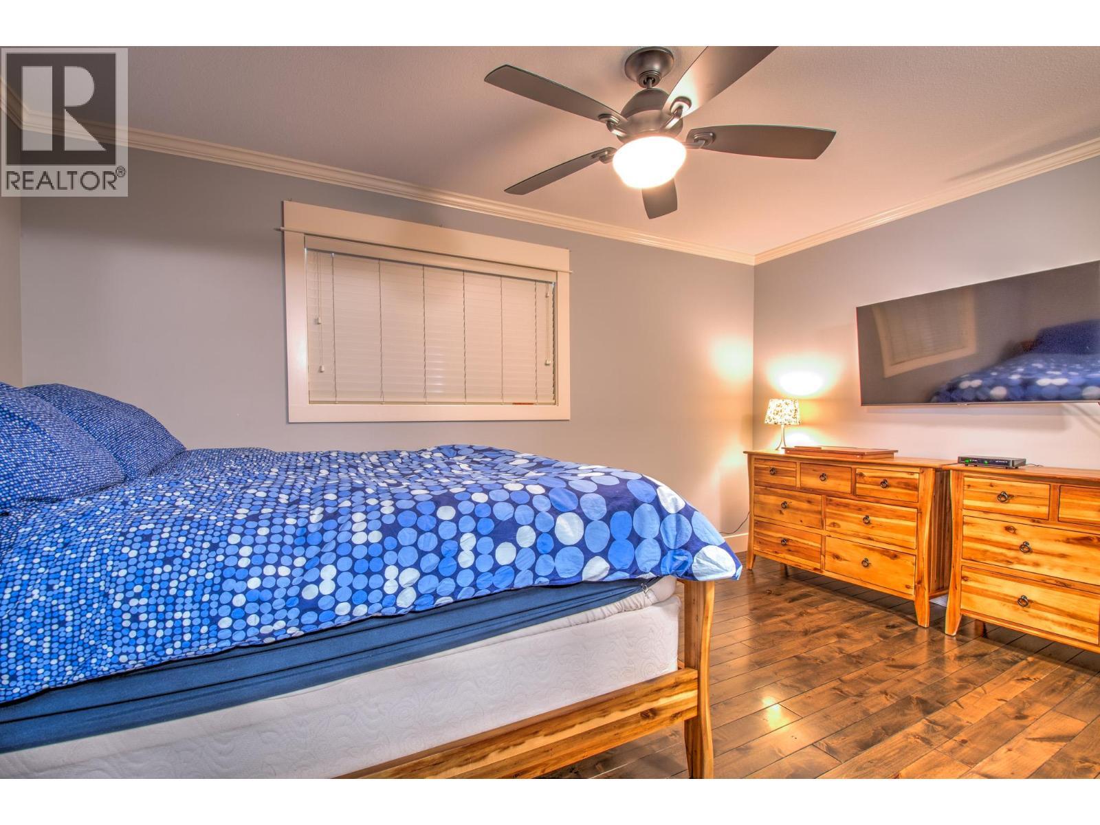 VERNON, British Columbia, V1T 2E4, CA, 4 Bedrooms Bedrooms, ,2 BathroomsBathrooms,Residential,For Sale,1949133