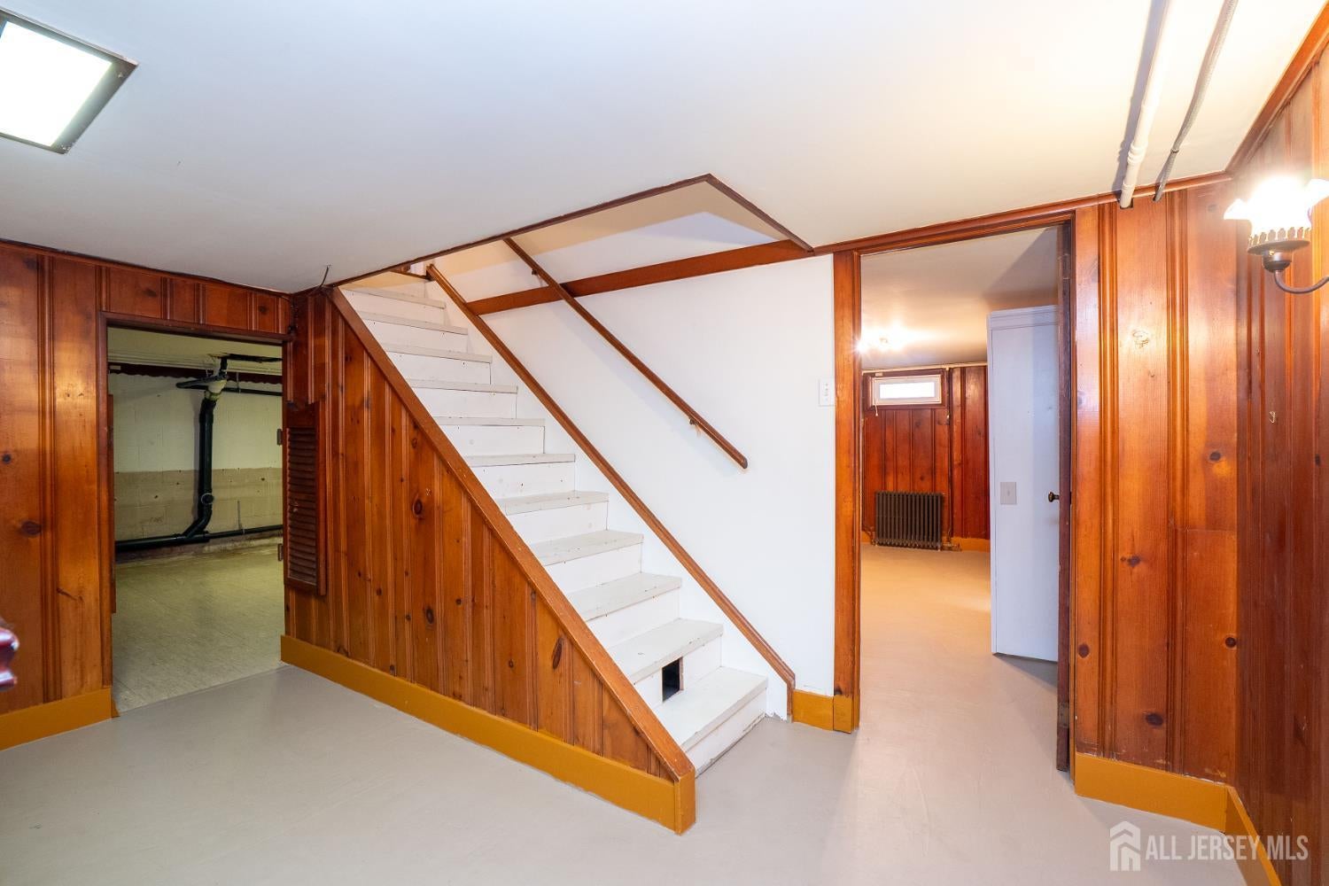 New Brunswick, New Jersey, 08901, United States, 3 Bedrooms Bedrooms, ,2 BathroomsBathrooms,Residential,For Sale,1992583