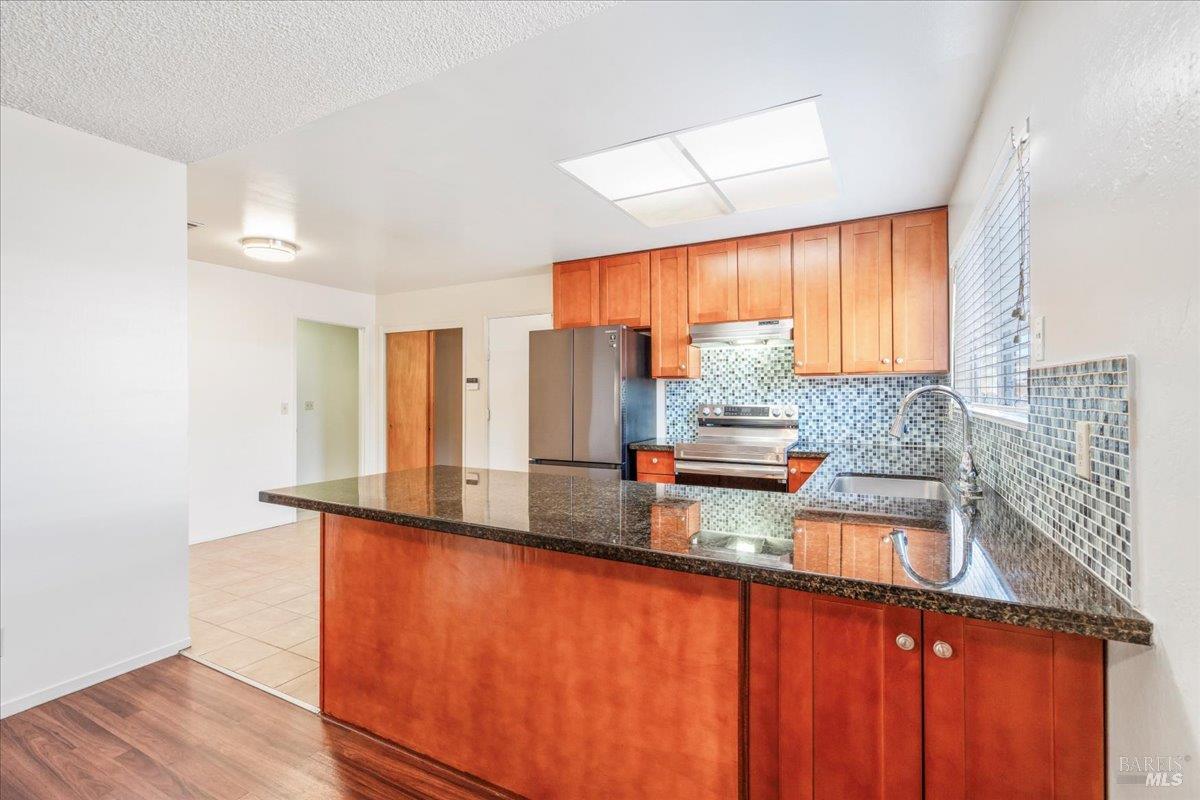 Fairfield, California, 94533, United States, 4 Bedrooms Bedrooms, ,2 BathroomsBathrooms,Residential,For Sale,1927172