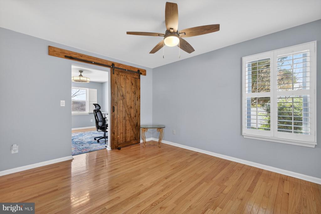 Adamstown, Maryland, 21710, United States, 3 Bedrooms Bedrooms, ,4 BathroomsBathrooms,Residential,For Sale,2012547