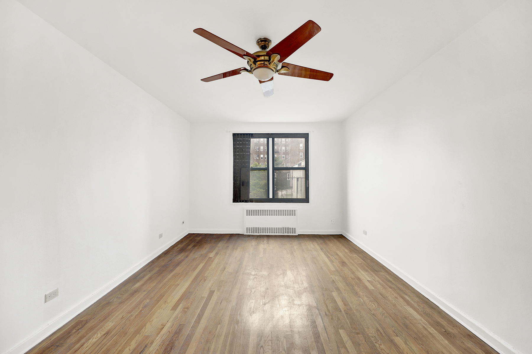 Brooklyn, New York, 11218, United States, 2 Bedrooms Bedrooms, ,1 BathroomBathrooms,Residential,For Sale,1836428