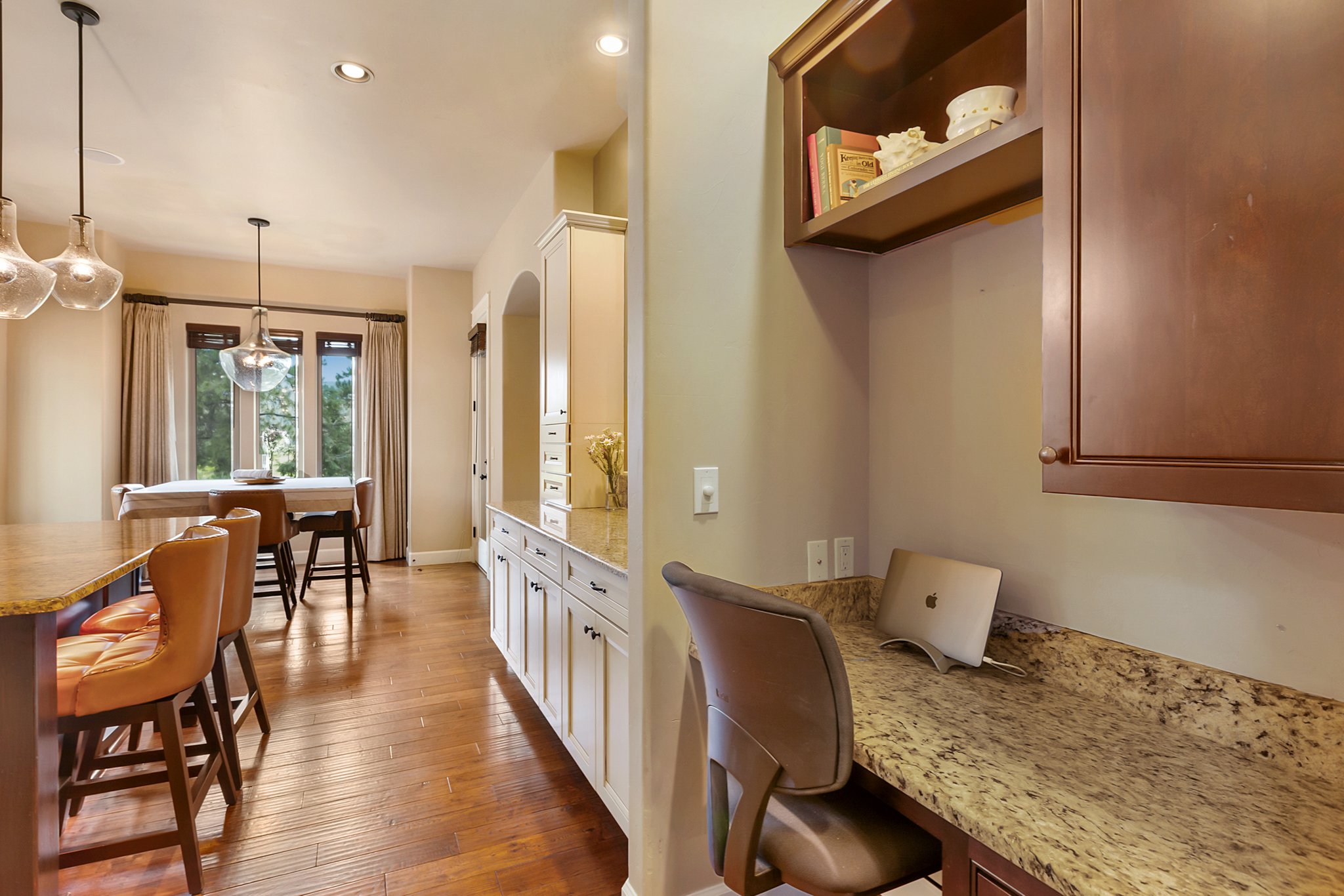 Woodland Park, Colorado, 80863, United States, 4 Bedrooms Bedrooms, ,4 BathroomsBathrooms,Residential,For Sale,1908296