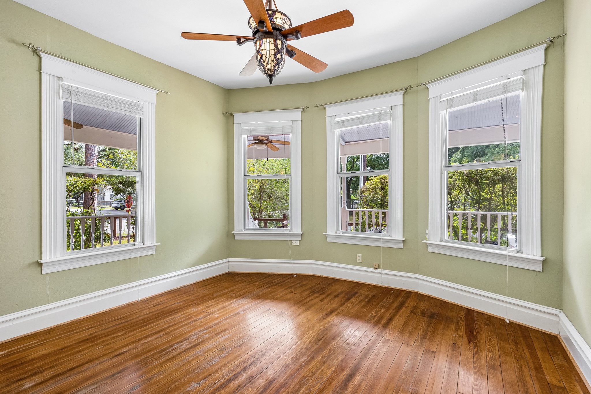  1301 Rutland Street - 物件實景