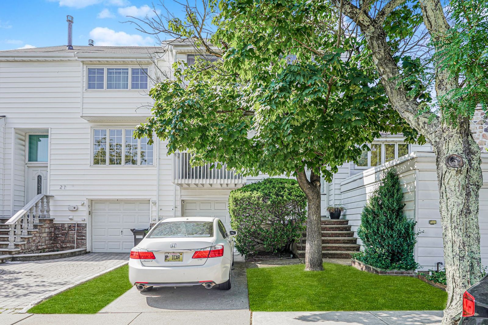 Staten Island, New York, 10312, United States, 4 Bedrooms Bedrooms, ,3 BathroomsBathrooms,Residential,For Sale,1980326