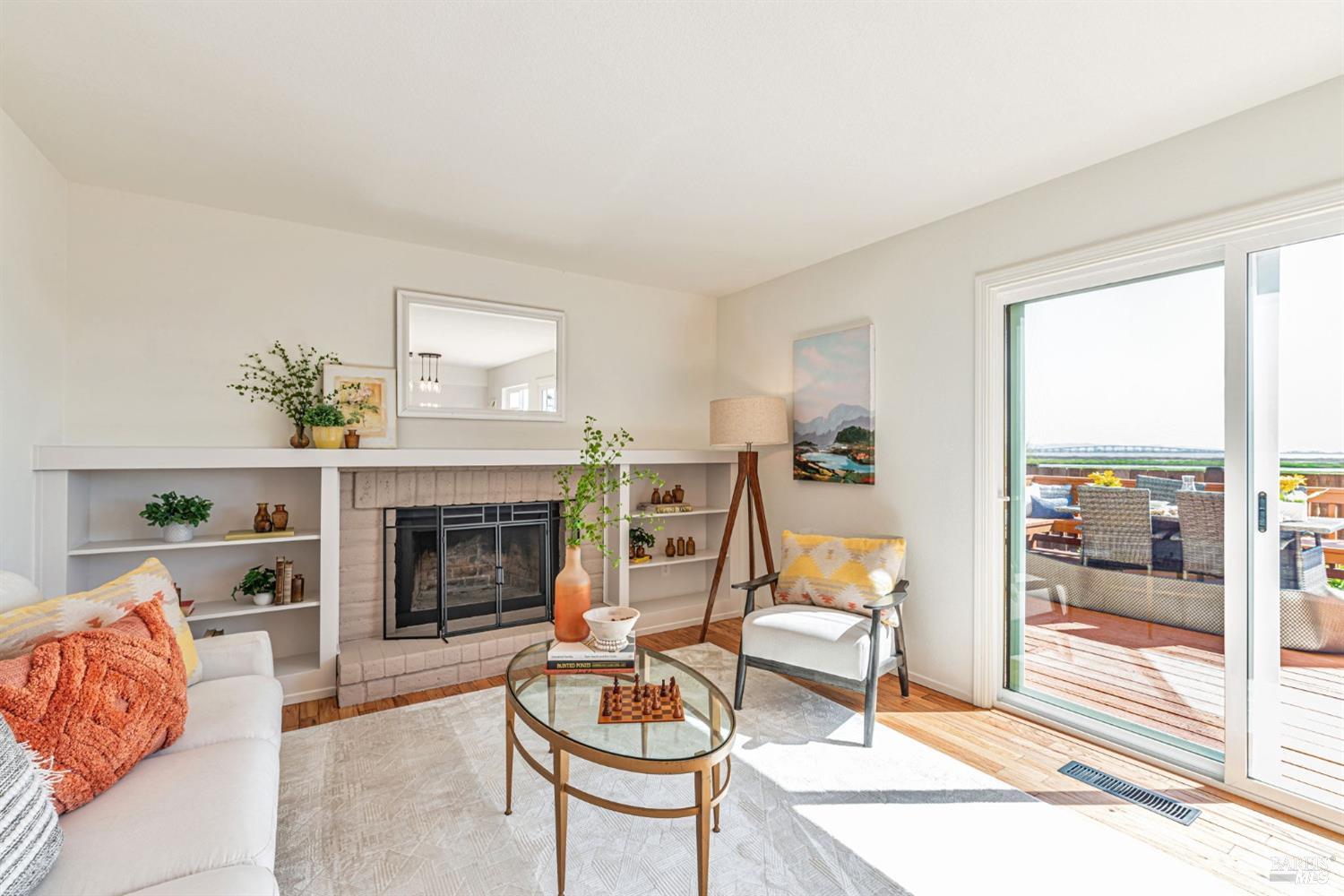 Vallejo, California, 94589, United States, 4 Bedrooms Bedrooms, ,3 BathroomsBathrooms,Residential,For Sale,1934272