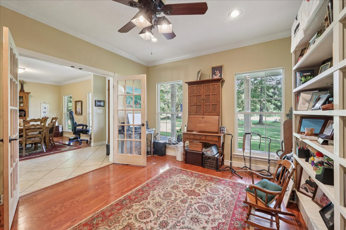 Kountze, Texas, 77625, United States, 5 Bedrooms Bedrooms, ,4 BathroomsBathrooms,Residential,For Sale,1903707