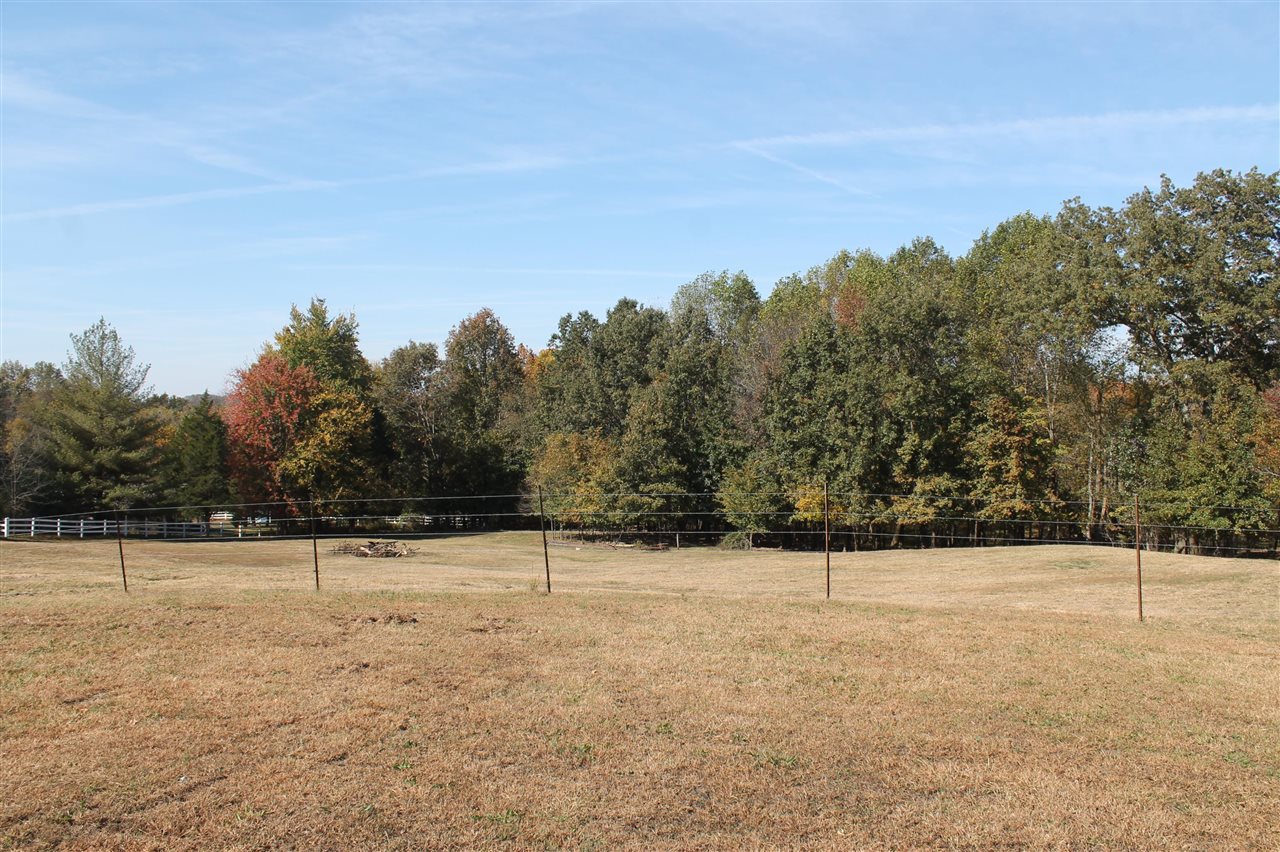 Bowling Green, Kentucky, 42101, United States, 3 Bedrooms Bedrooms, ,2 BathroomsBathrooms,Residential,For Sale,1838101