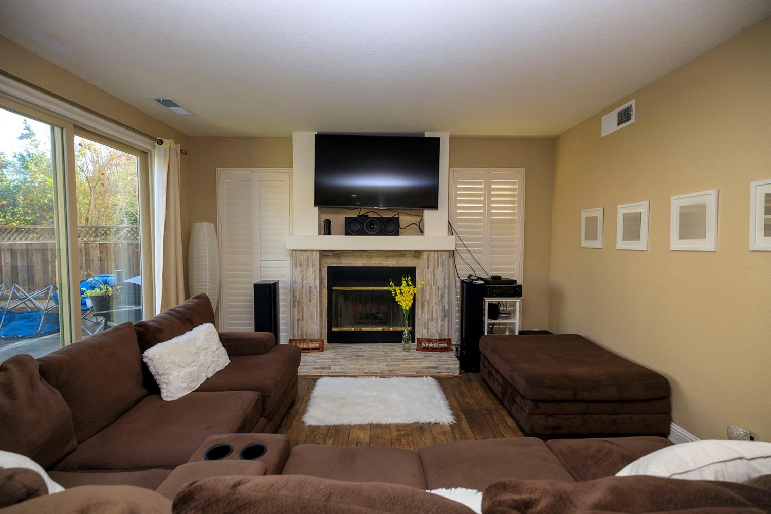 Tracy, California, 95376, United States, 4 Bedrooms Bedrooms, ,3 BathroomsBathrooms,Residential,For Sale,1980511