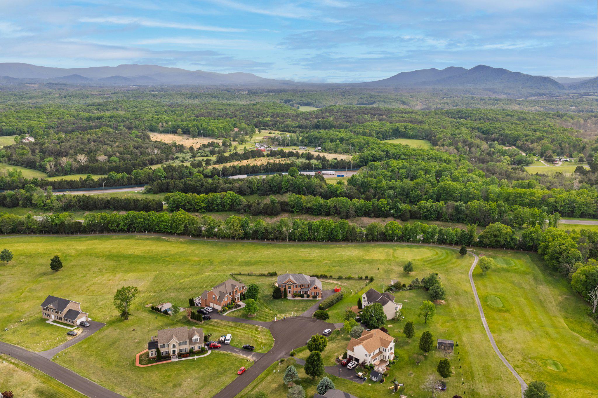 Middletown, Virginia, 22645, United States, 6 Bedrooms Bedrooms, ,6 BathroomsBathrooms,Residential,For Sale,2044764