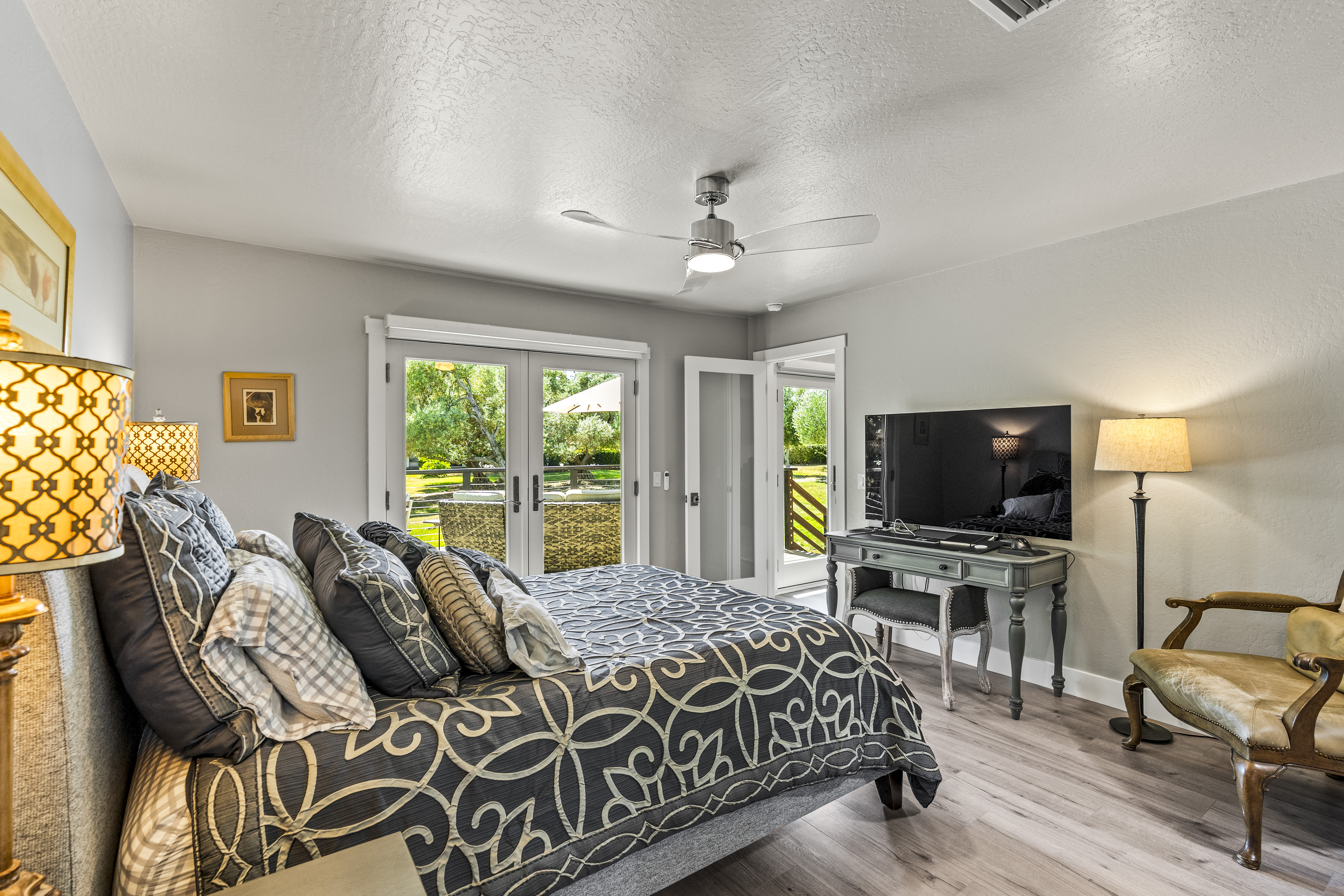  135 Vineyard Circle Yountville CA 94599 - 物件實景