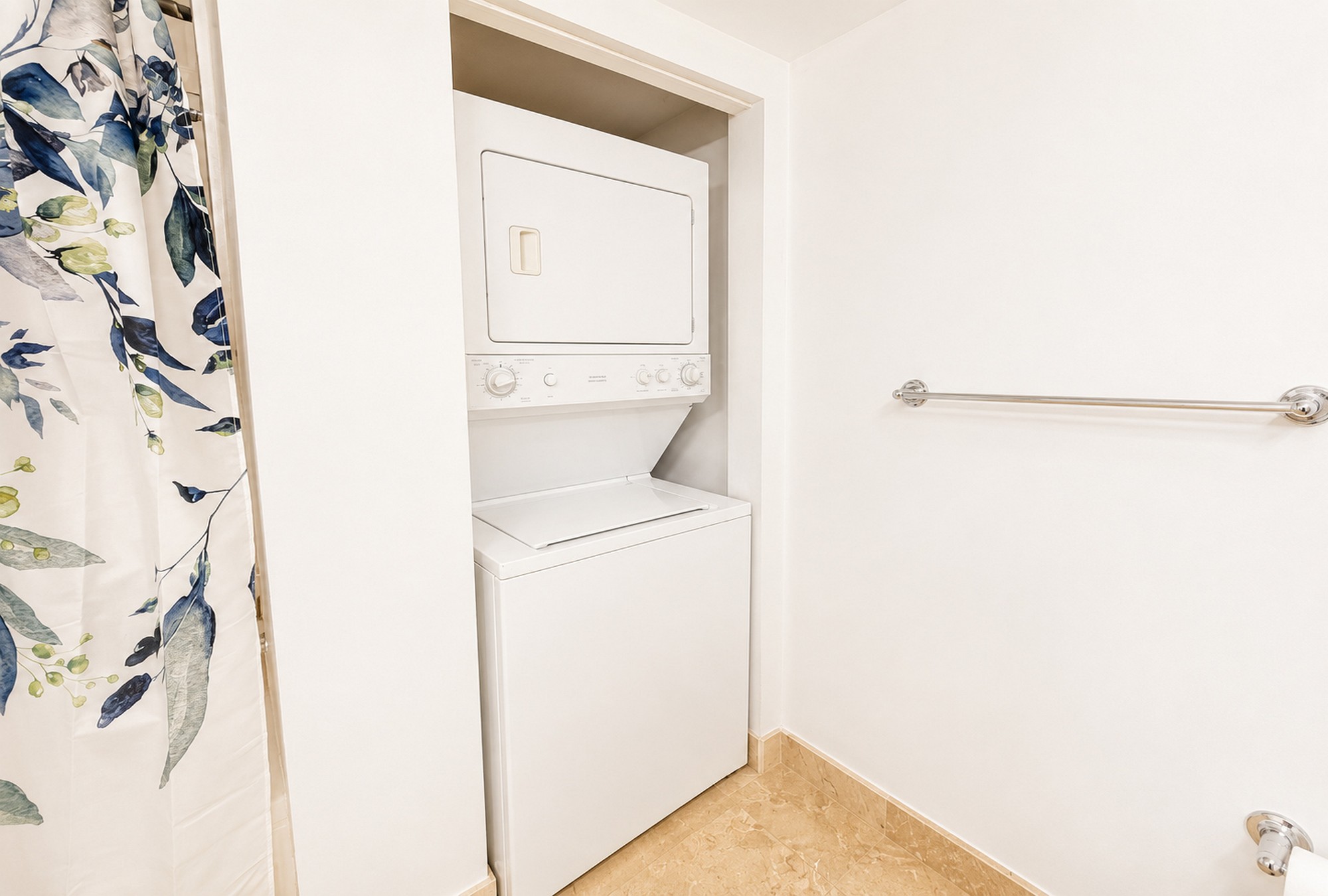  41 SE 5th St, Miami, FL, 33131 - 物件實景