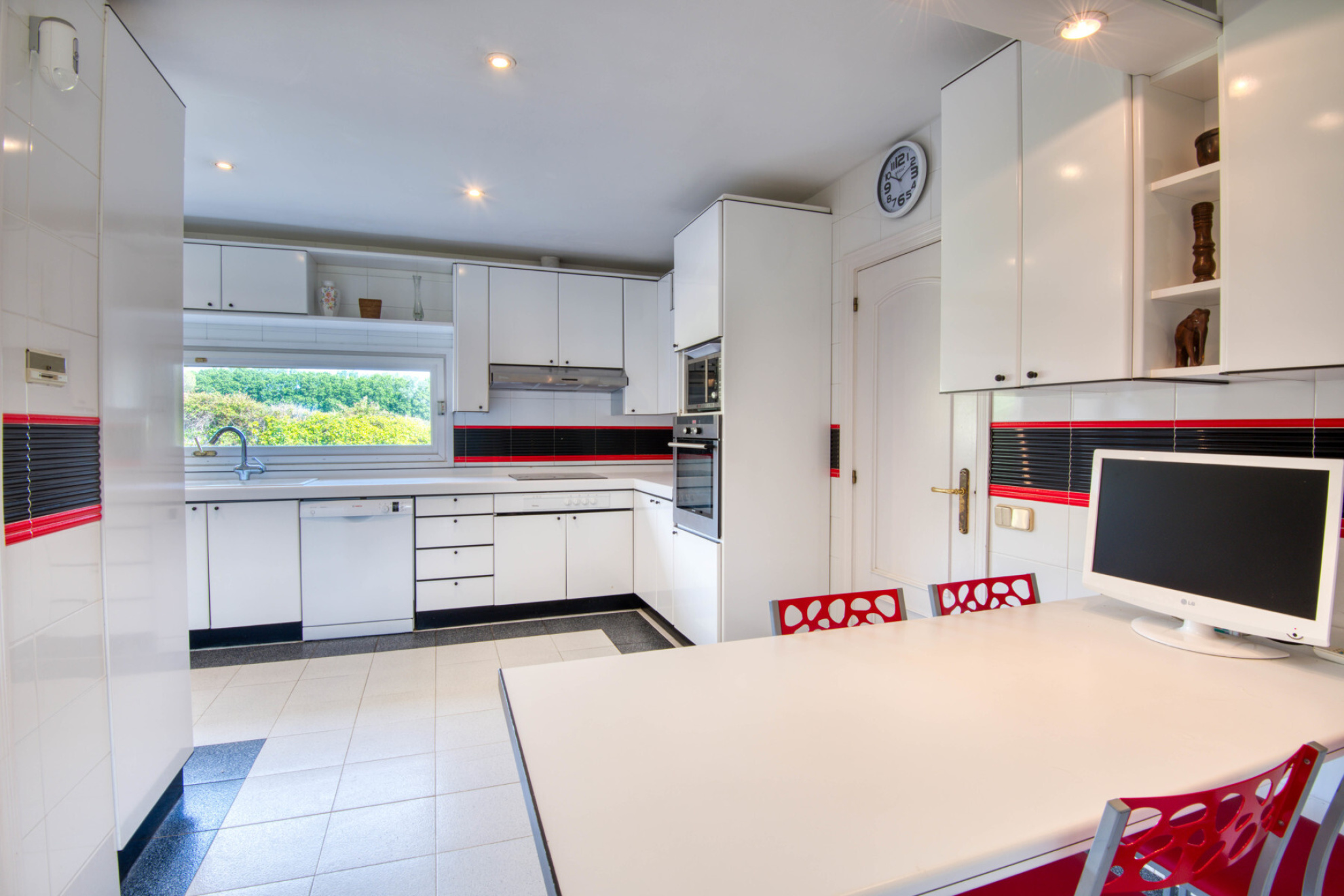  Beautiful villa in ideal location, surrounded by nature, in Solius - 物件實景