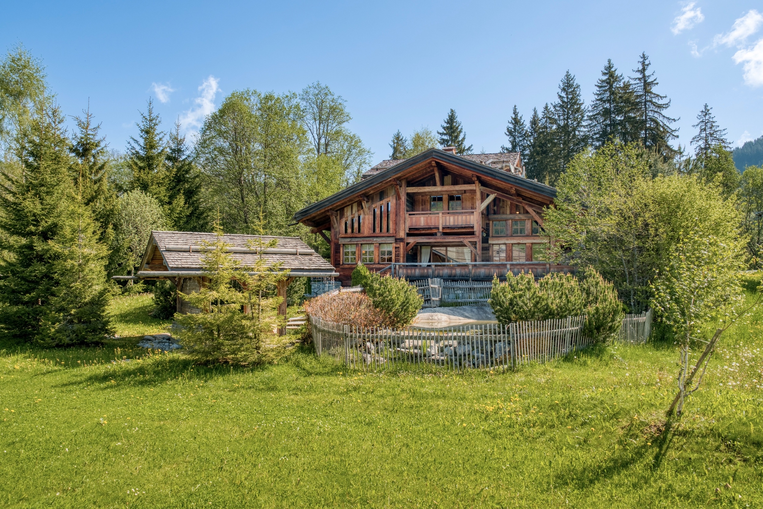  Chalet Bella Vista : 460 sqm of authenticity nestled in the heights of Megève - 物件實景