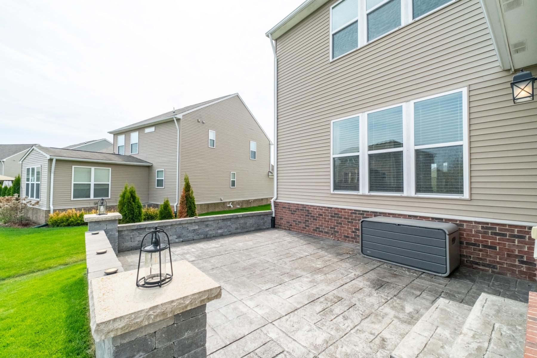  Lyon Township - 物件實景