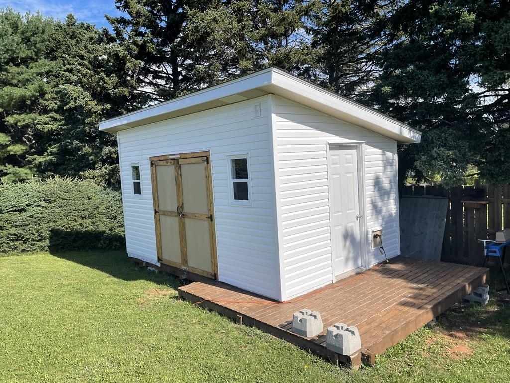 STRATFORD, Prince Edward Island, C1B 2H3, CA, 4 Bedrooms Bedrooms, ,2 BathroomsBathrooms,Residential,For Sale,1885210