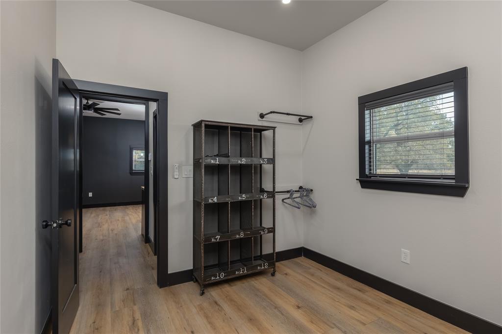 Mineral Wells, Texas, 76067, United States, 3 Bedrooms Bedrooms, ,2 BathroomsBathrooms,Residential,For Sale,2012284