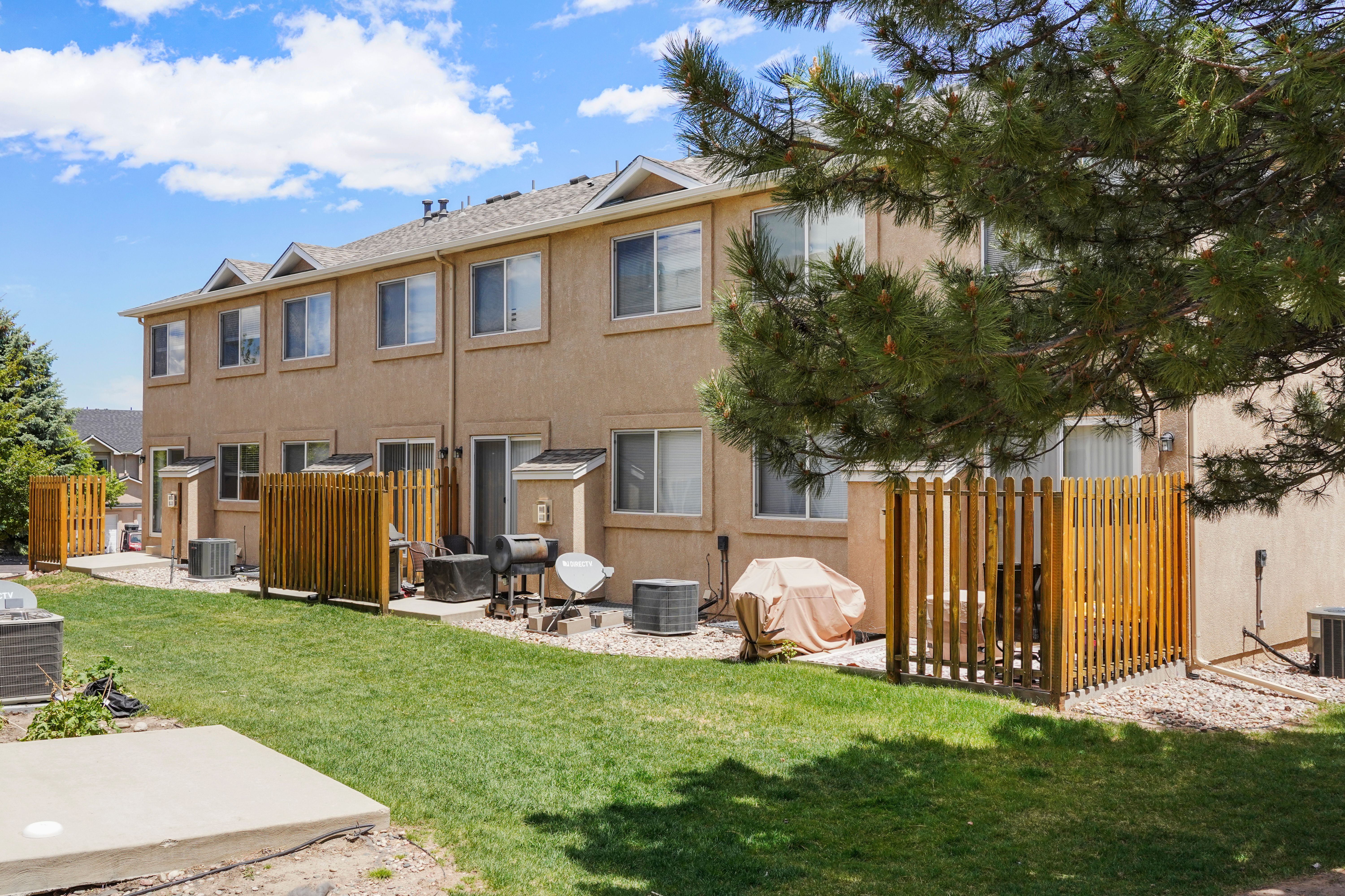  Phenomenal 4-plex income opportunity in desirable University Park - 物件實景