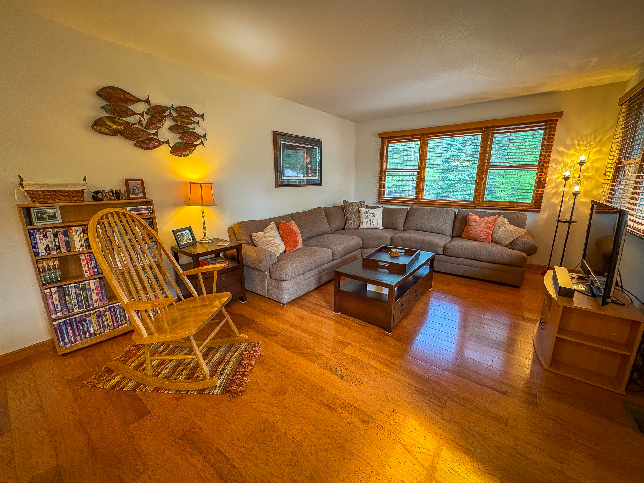 Fountain, Michigan, 49410, United States, 4 Bedrooms Bedrooms, ,3 BathroomsBathrooms,Residential,For Sale,1943035