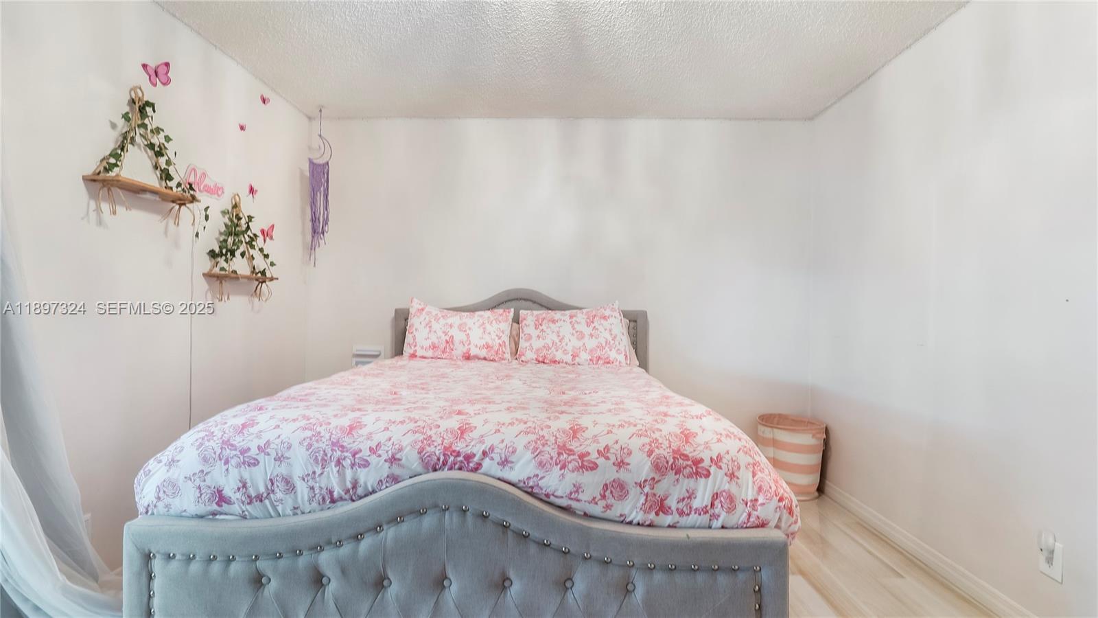 Coral Springs, Florida, 33065, United States, 3 Bedrooms Bedrooms, ,2 BathroomsBathrooms,Residential,For Sale,1993306