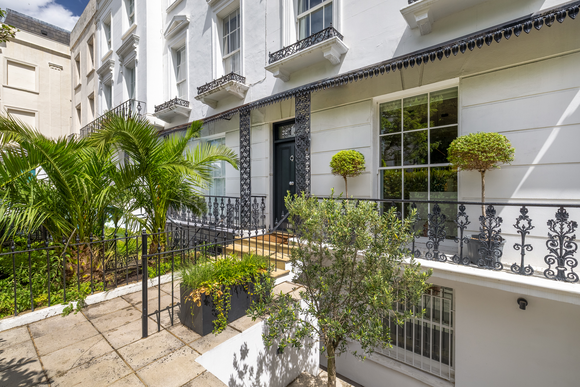  Beautifully Presented Grade II Listed Notting Hill Townhouse with Garden and a R - 物件實景