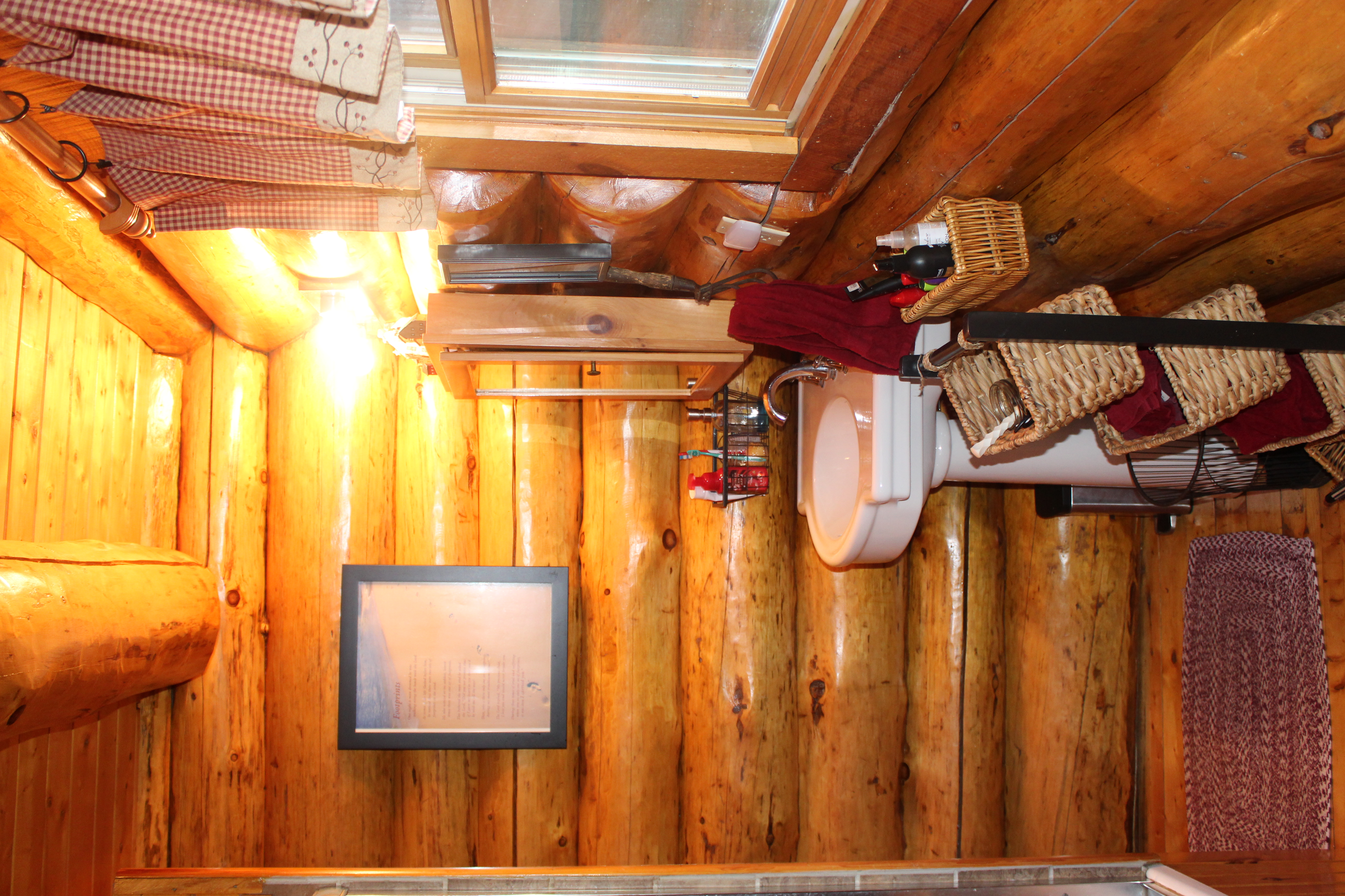 Cumberland, Maryland, 21502, United States, 2 Bedrooms Bedrooms, ,2 BathroomsBathrooms,Residential,For Sale,1943159