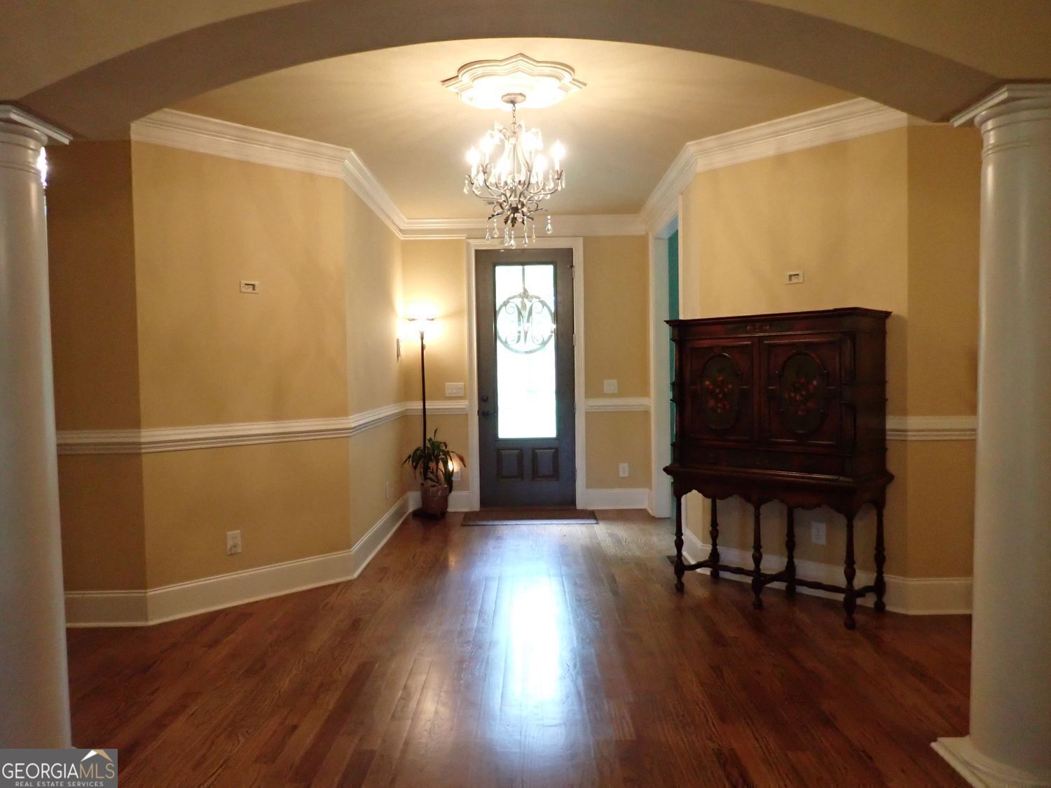Barnesville, Georgia, 30204, United States, 2 Bedrooms Bedrooms, ,3 BathroomsBathrooms,Residential,For Sale,1910372