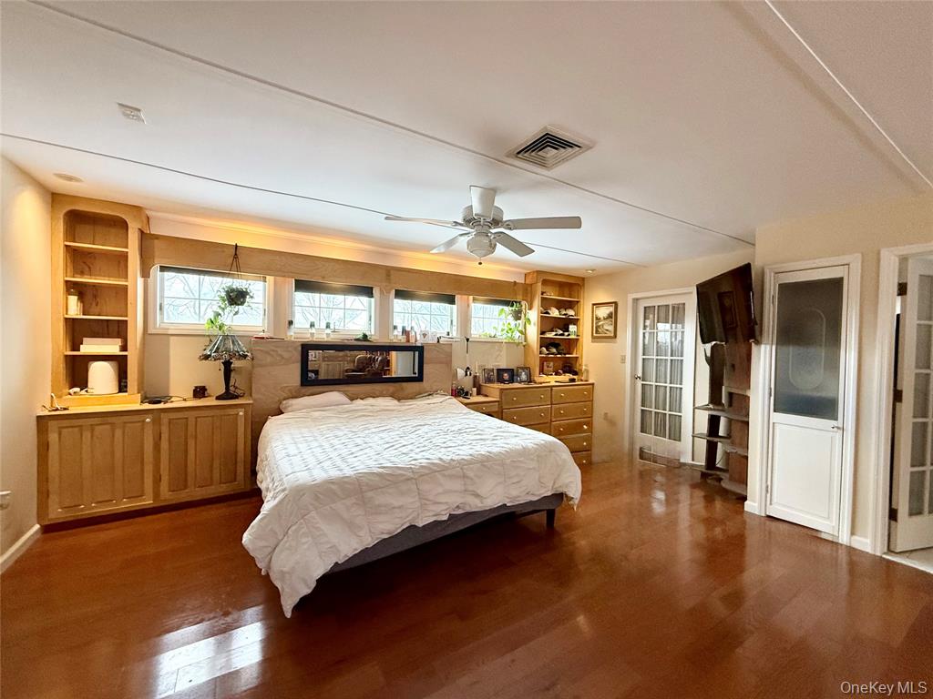 salt Point, New York, 12578, United States, 5 Bedrooms Bedrooms, ,5 BathroomsBathrooms,Residential,For Sale,2005209