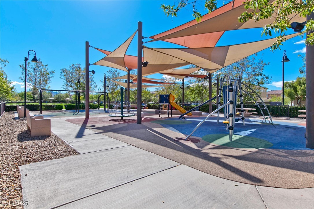 Henderson, Nevada, 89044, United States, 3 Bedrooms Bedrooms, ,4 BathroomsBathrooms,Residential,For Sale,1951006