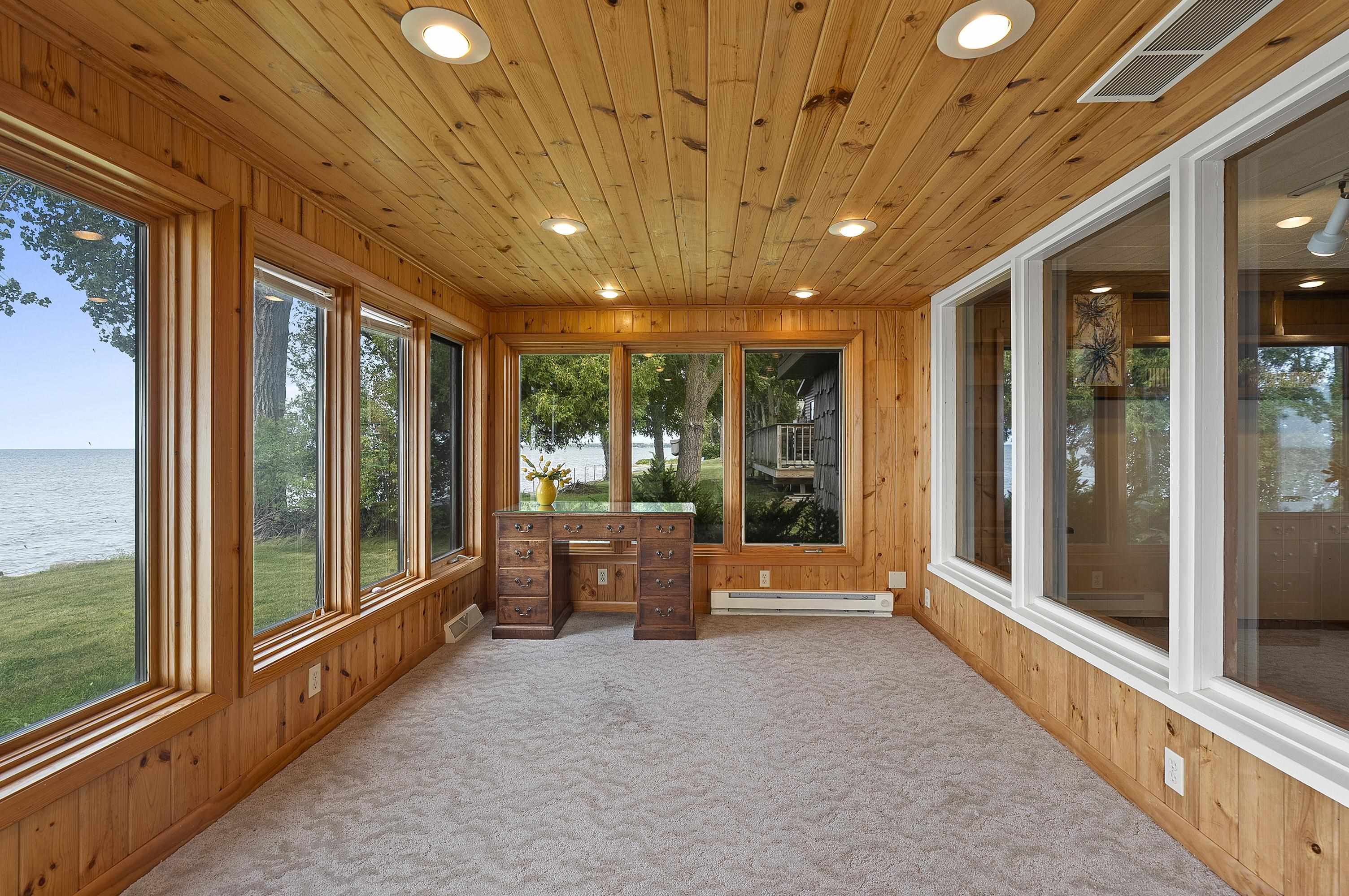 LUXEMBURG, Wisconsin, 54217, United States, 2 Bedrooms Bedrooms, ,2 BathroomsBathrooms,Residential,For Sale,1948944