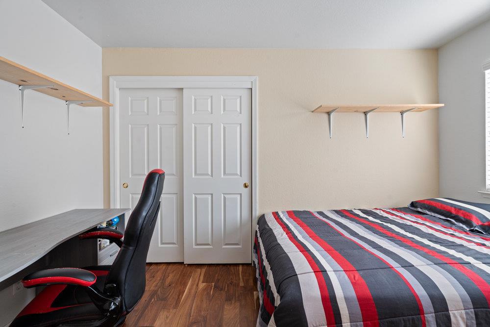 Hollister, California, 95023, United States, 4 Bedrooms Bedrooms, ,2 BathroomsBathrooms,Residential,For Sale,1990485