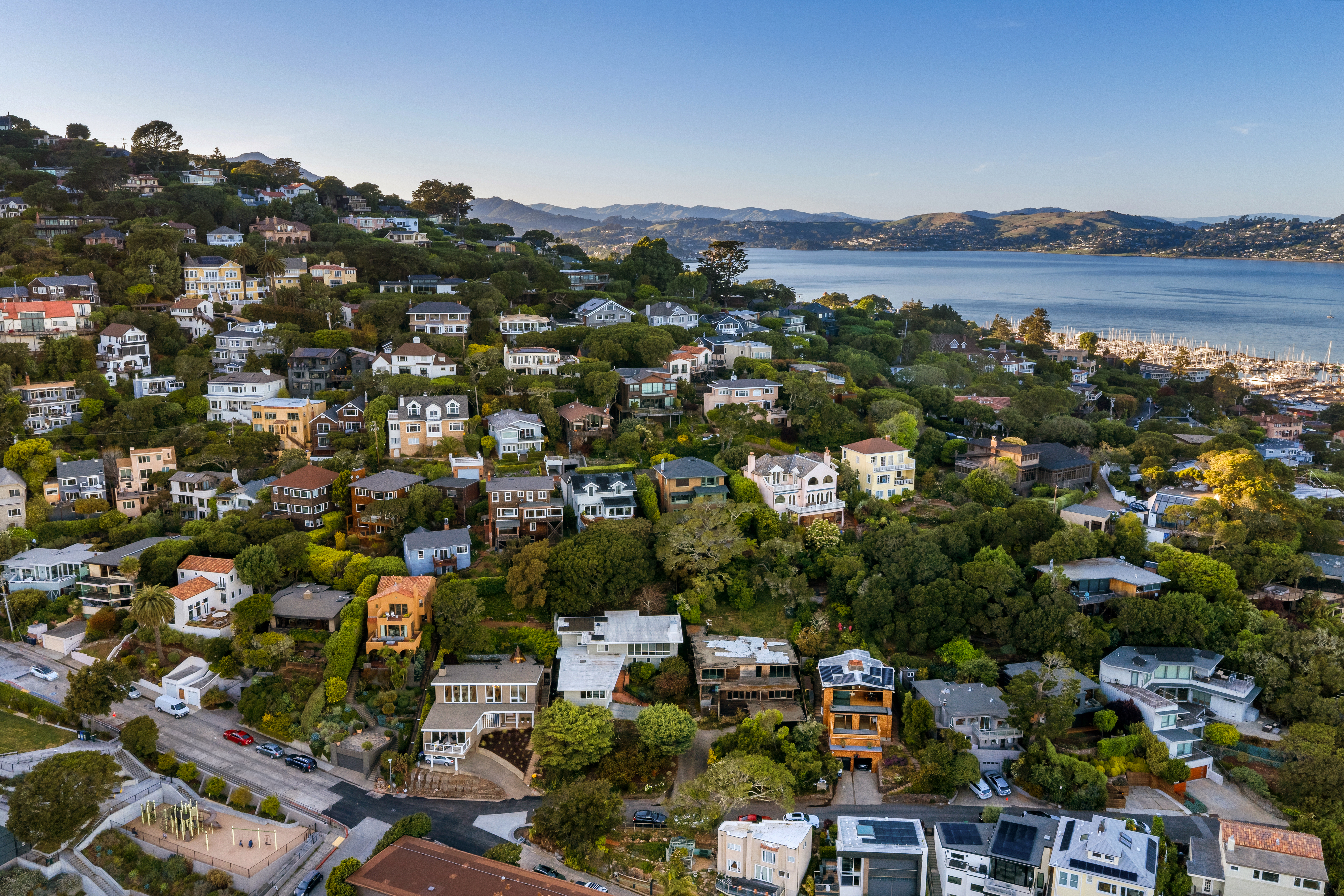  Updated Iconic Sausalito Mid-Century with Unrivaled San Francisco Views - 物件實景