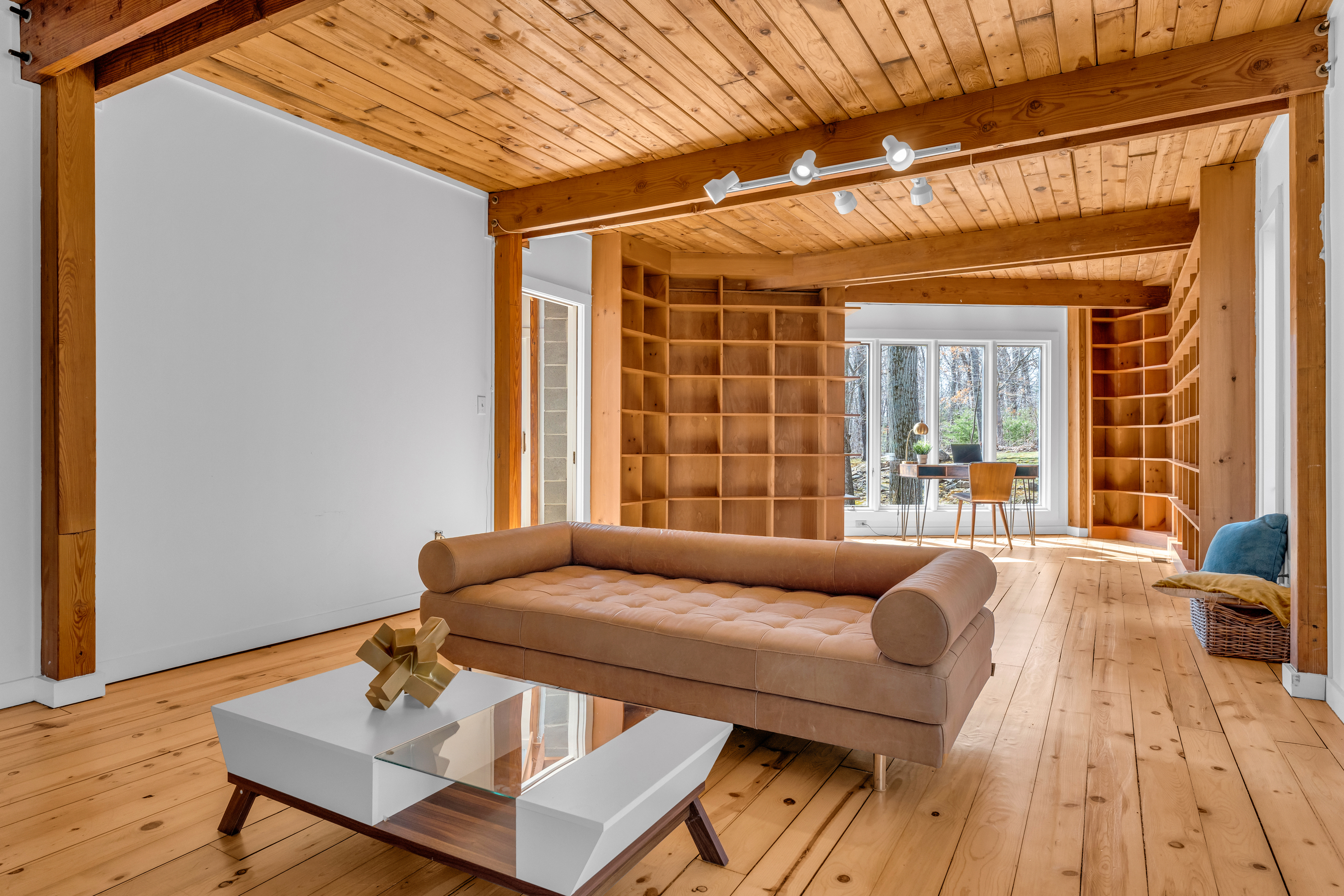  401 Three Corners Road - 物件實景