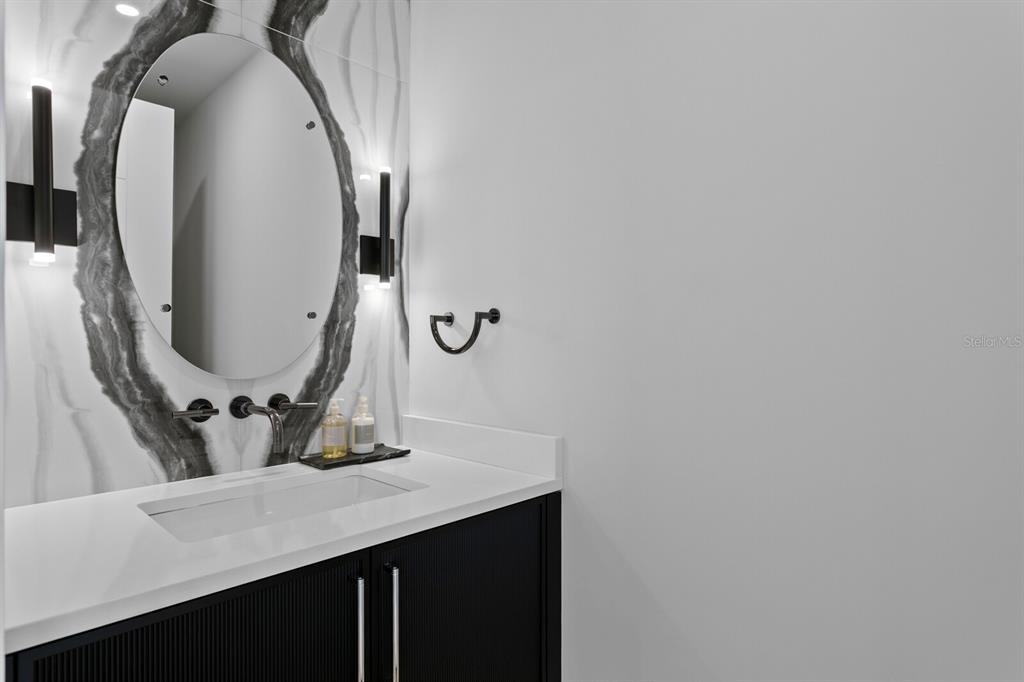 Indian Rocks Beach, Florida, 33785, United States, 8 Bedrooms Bedrooms, ,11 BathroomsBathrooms,Residential,For Sale,1997282