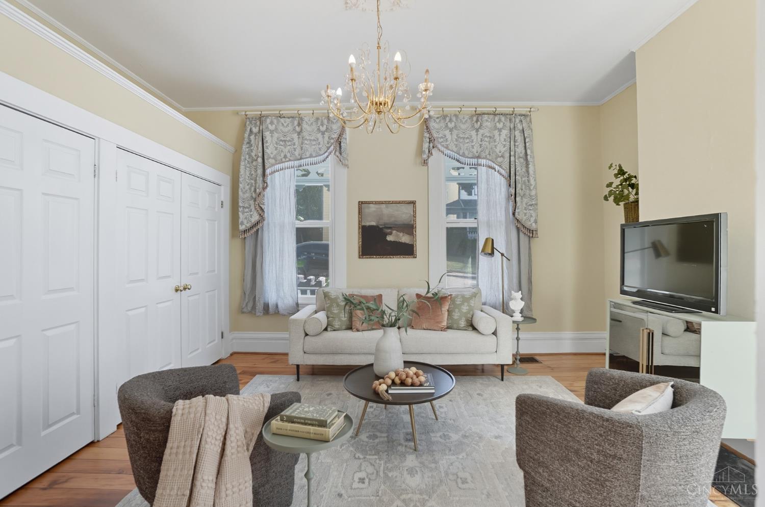 Cincinnati, Ohio, 45226, United States, ,Residential,For Sale,1996186