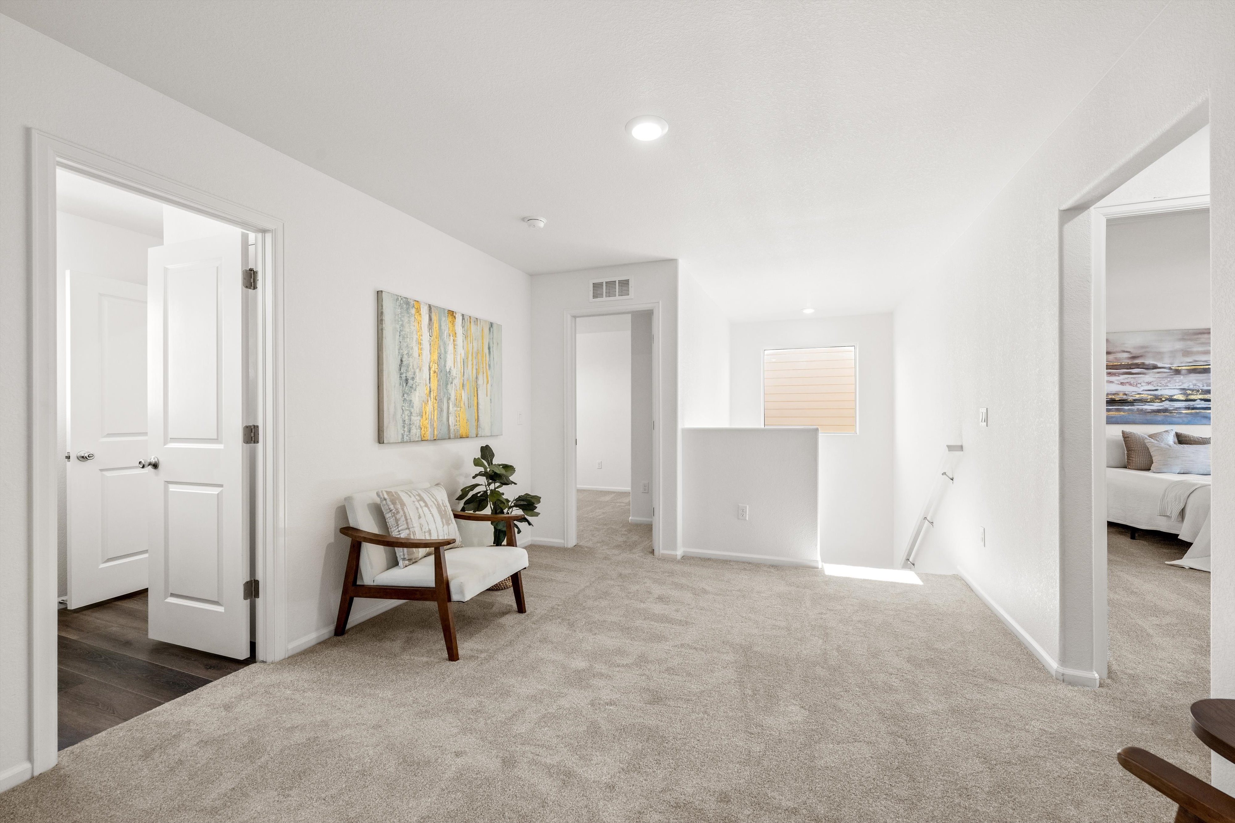  Move-In Ready, with Thoughtful and Unique Design Features - 物件實景
