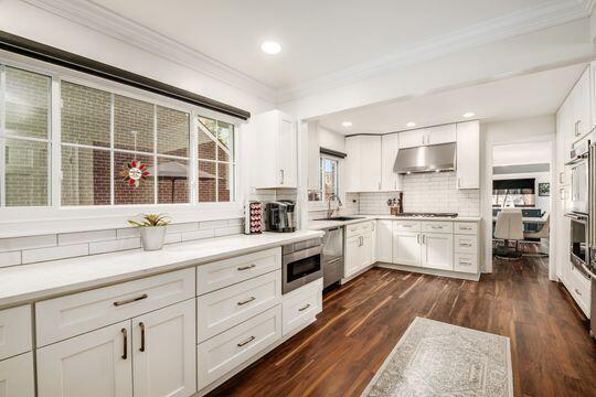 Upper Arlington, Ohio, 43220, United States, 3 Bedrooms Bedrooms, ,3 BathroomsBathrooms,Residential,For Sale,1987809