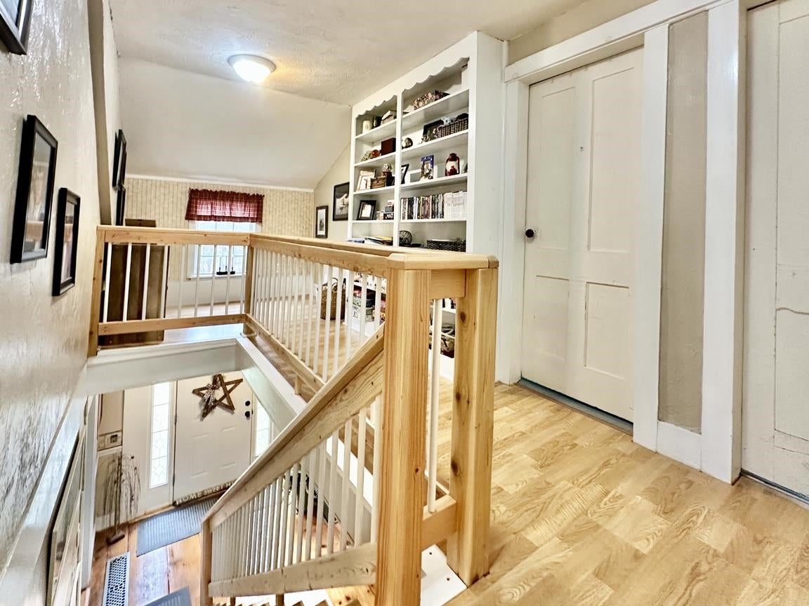 Plymouth, New Hampshire, 03264, United States, 4 Bedrooms Bedrooms, ,1 BathroomBathrooms,Residential,For Sale,1993277