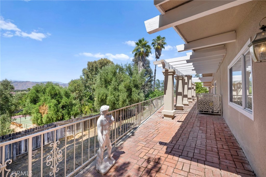 Hemet, California, 92544, United States, 5 Bedrooms Bedrooms, ,4 BathroomsBathrooms,Residential,For Sale,1896645