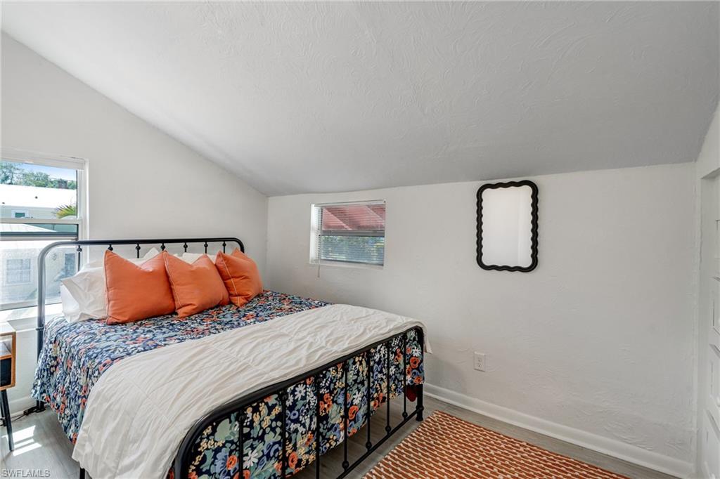 Fort Myers, Florida, 33901, United States, 3 Bedrooms Bedrooms, ,3 BathroomsBathrooms,Residential,For Sale,1991047