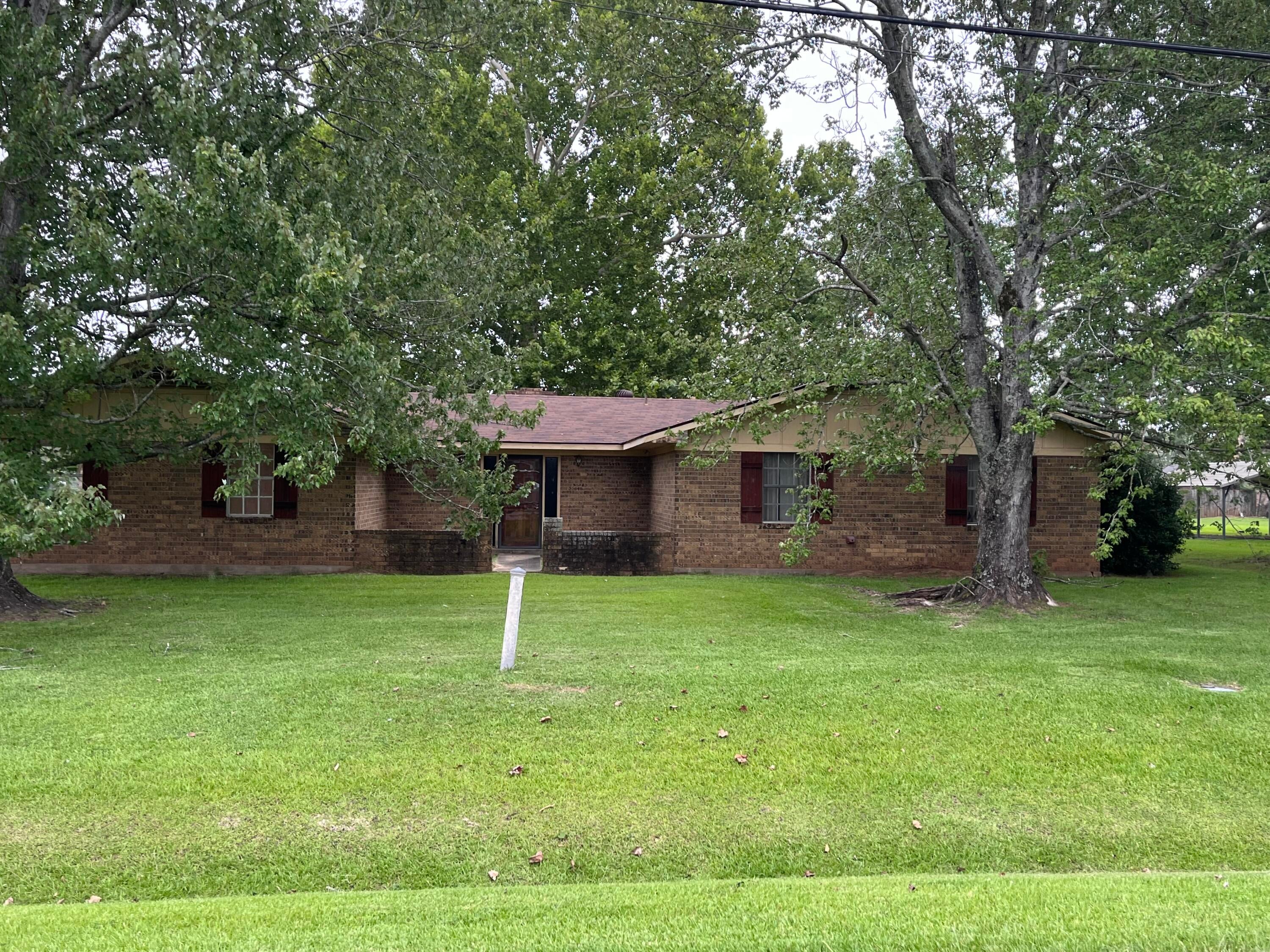 Ralph St, Natchitoches, LA 71457