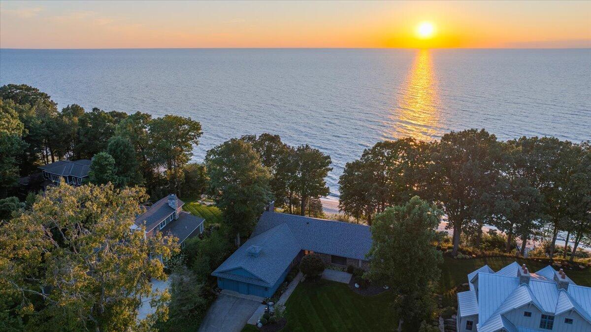 Lakeshore Dr, Fennville, MI 49408 #1