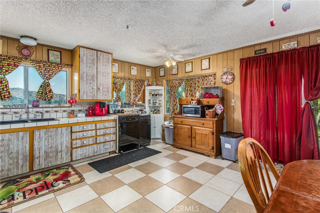 Cherry Valley, California, 92223, United States, 3 Bedrooms Bedrooms, ,2 BathroomsBathrooms,Residential,For Sale,1983905