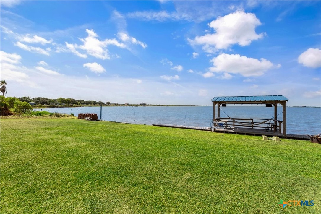 6609 S Tx-35 Highway, Palacios, Texas, 77465, United States, 4 Bedrooms Bedrooms, ,5 BathroomsBathrooms,Residential,For Sale,6609 S Tx-35 Highway,1679897