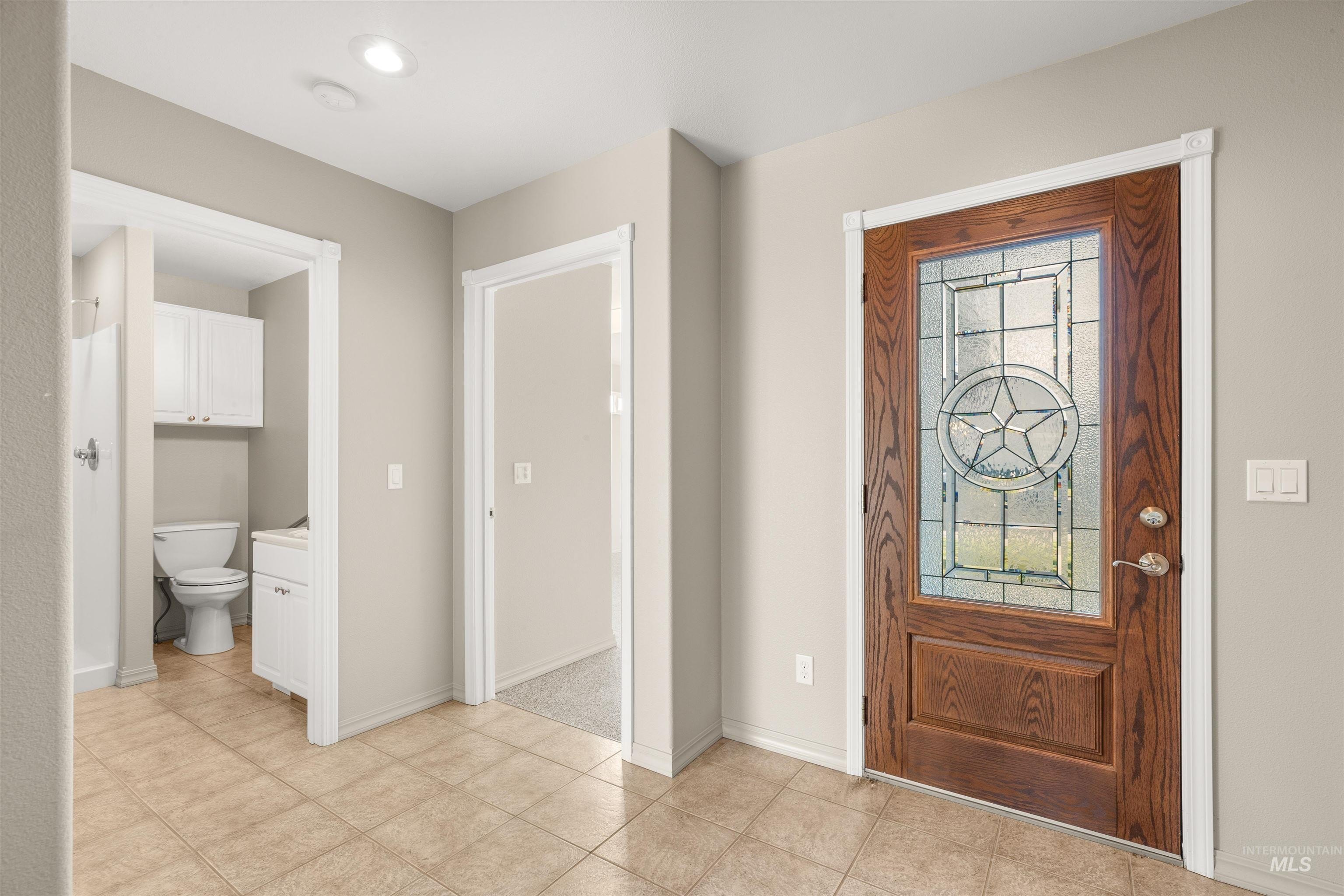 Lewiston, Idaho, 83501, United States, 5 Bedrooms Bedrooms, ,3 BathroomsBathrooms,Residential,For Sale,1873499