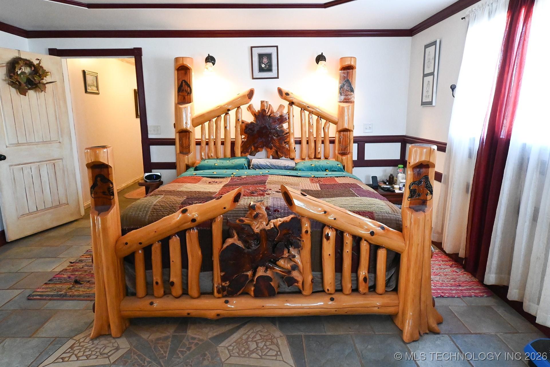 Sallisaw, Oklahoma, 74955, United States, 6 Bedrooms Bedrooms, ,4 BathroomsBathrooms,Residential,For Sale,2009244