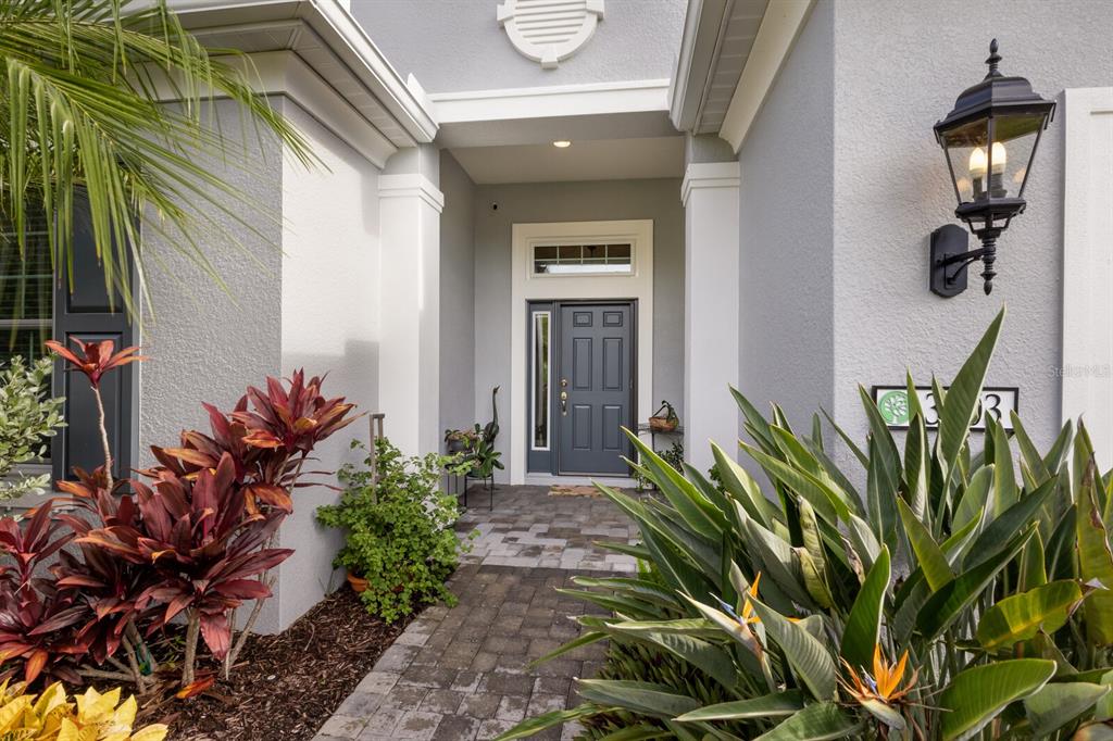 Sarasota, Florida, 34243, United States, 3 Bedrooms Bedrooms, ,2 BathroomsBathrooms,Residential,For Sale,1917004