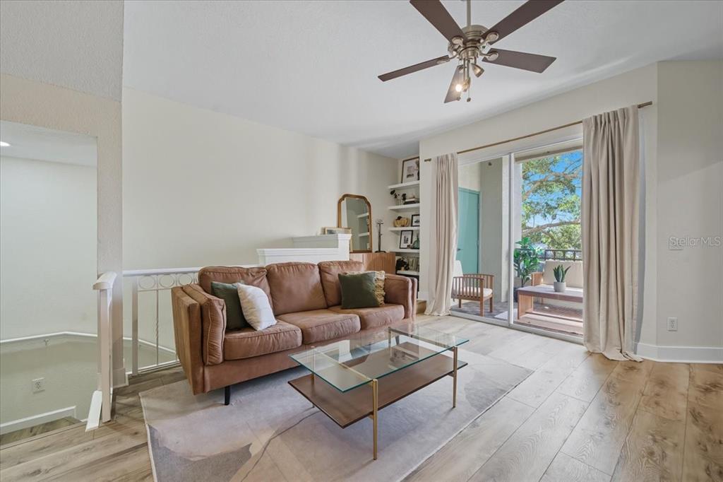 Tampa, Florida, 33602, United States, 3 Bedrooms Bedrooms, ,2 BathroomsBathrooms,Residential,For Sale,1970738