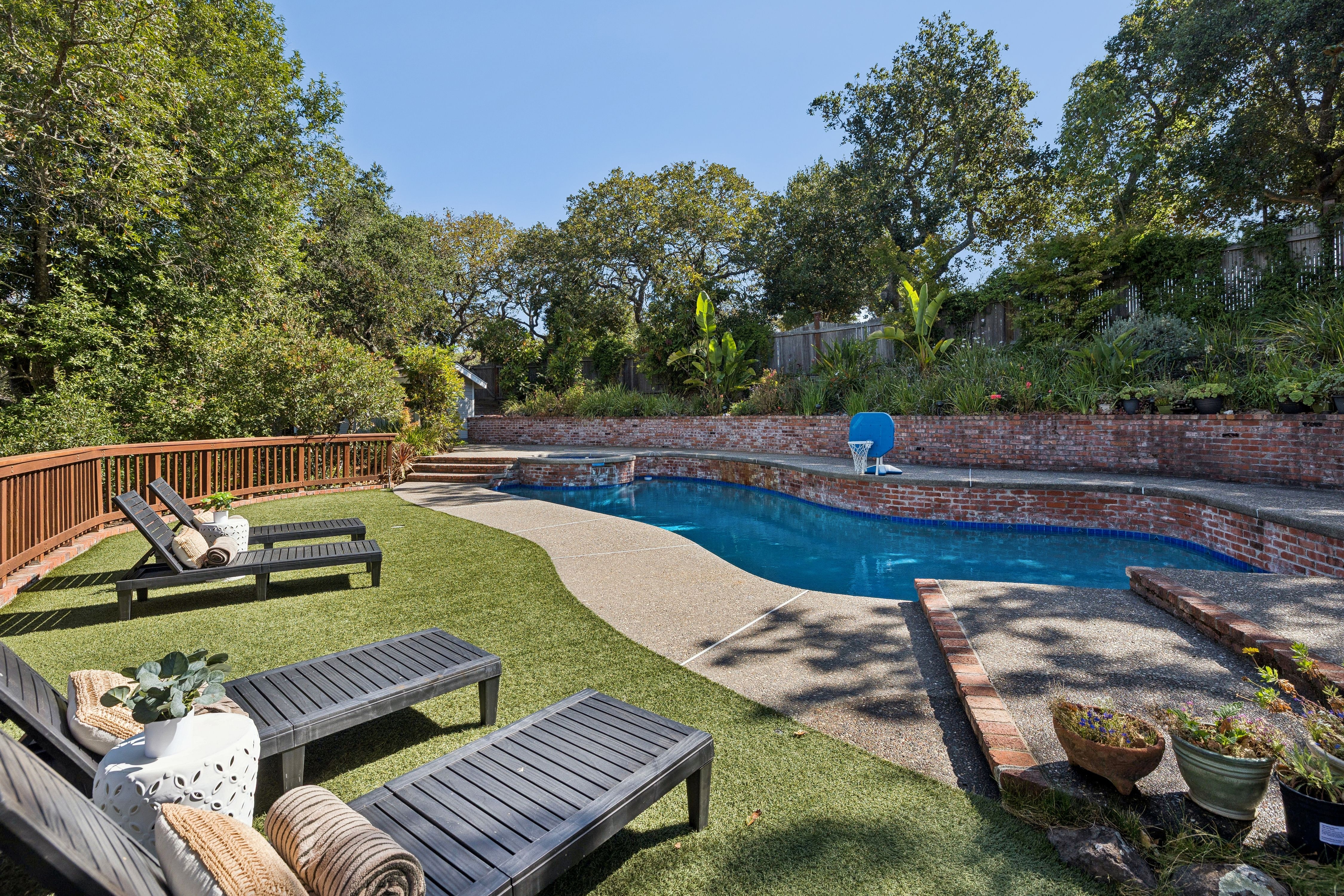  Private Sanctuary in Atherton Oaks - 物件實景