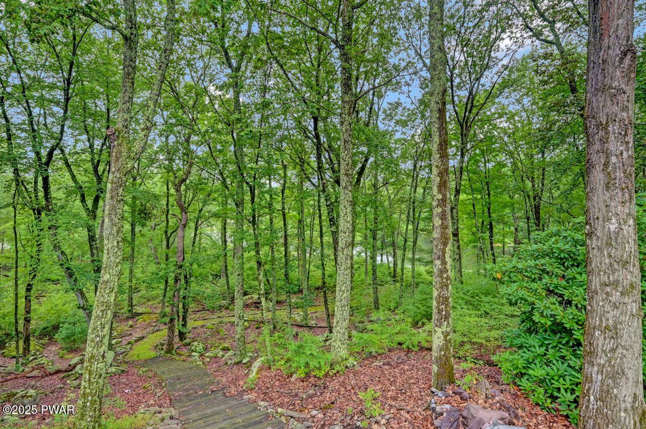 Hawley, Pennsylvania, 18428, United States, 3 Bedrooms Bedrooms, ,3 BathroomsBathrooms,Residential,For Sale,1937787