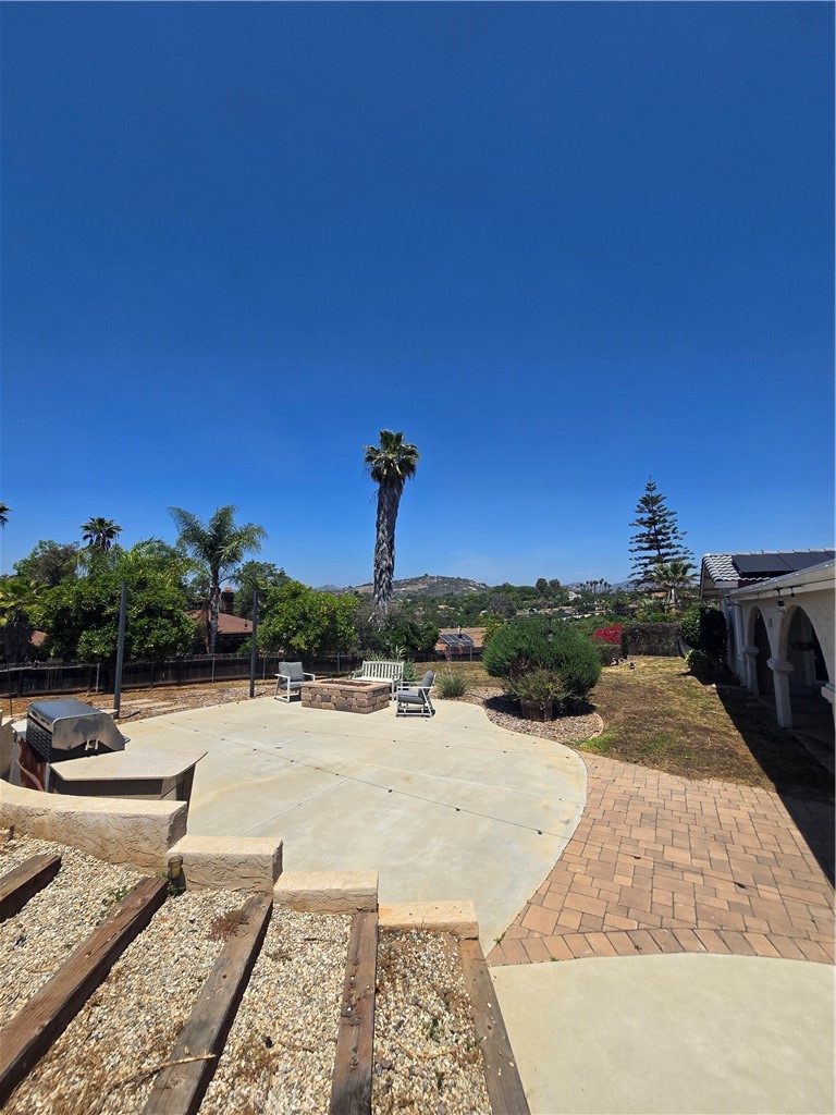 Escondido, California, 92025, United States, 3 Bedrooms Bedrooms, ,2 BathroomsBathrooms,Residential,For Sale,1825178